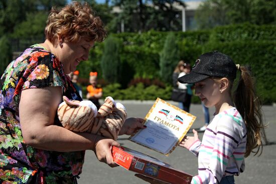 International Children's Day in Donetsk and Lugansk