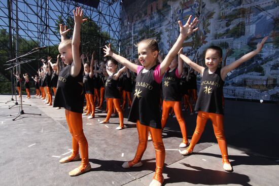 International Children's Day in Donetsk and Lugansk