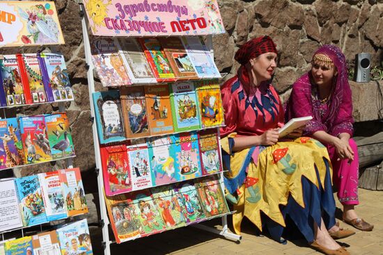 International Children's Day in Donetsk and Lugansk
