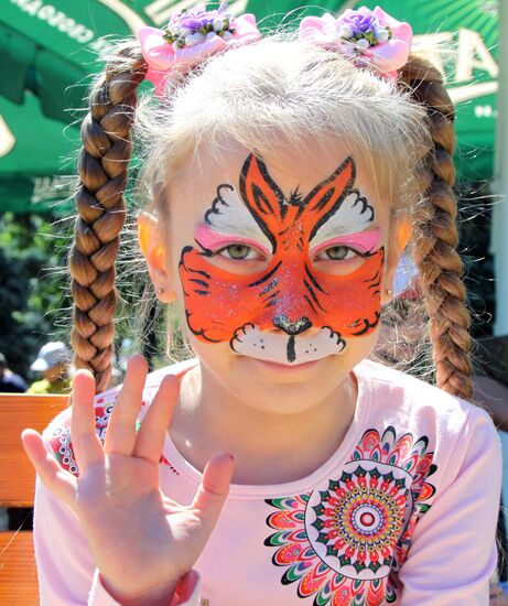 International Children's Day in Donetsk and Lugansk