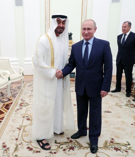 President Putin meets with Crown Prince of Abu Dhabi Mohammed Al Nahyan