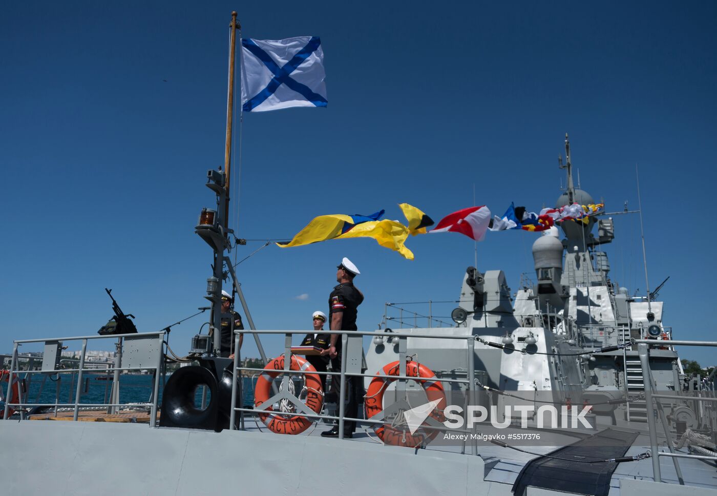 Vyshny Volochek corvette hoists St. Andrew's flag in Sevastopol