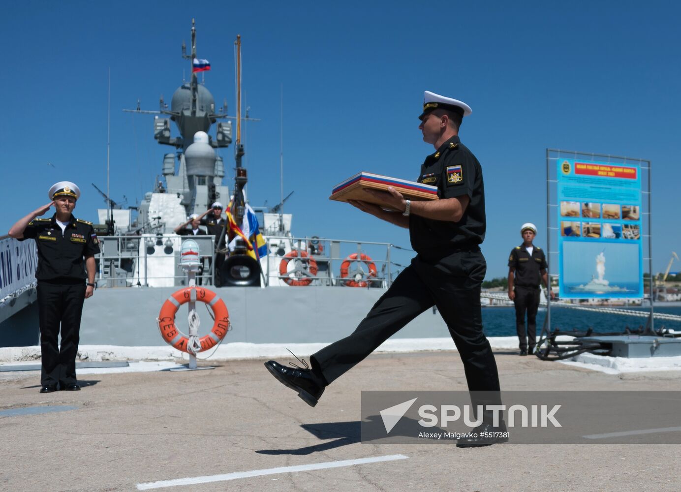 Vyshny Volochek corvette hoists St. Andrew's flag in Sevastopol