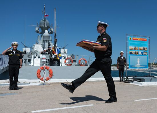 Vyshny Volochek corvette hoists St. Andrew's flag in Sevastopol