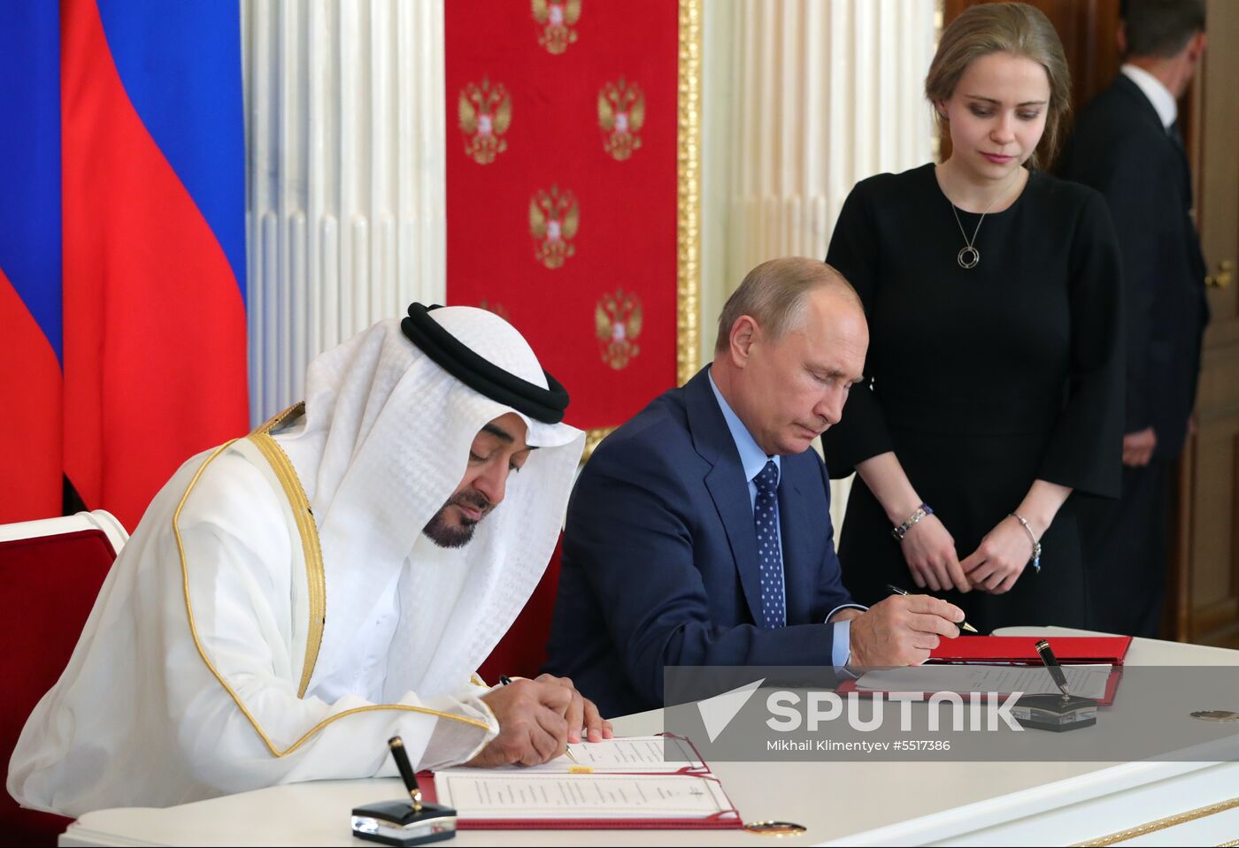 President Putin meets with Crown Prince of Abu Dhabi Mohammed Al Nahyan