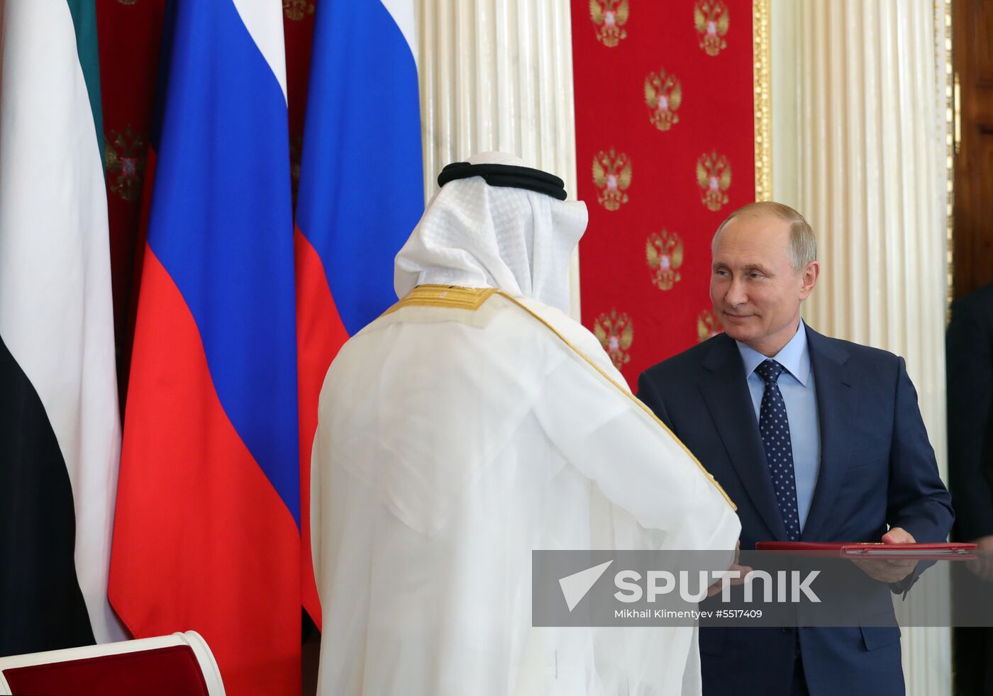 President Putin meets with Crown Prince of Abu Dhabi Mohammed Al Nahyan
