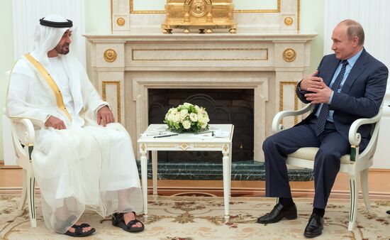 President Putin meets with Crown Prince of Abu Dhabi Mohammed Al Nahyan