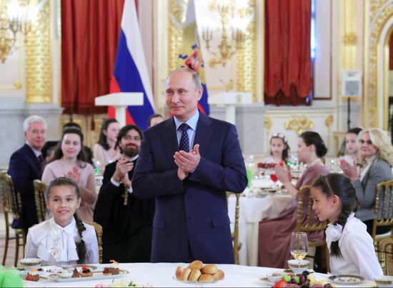 President Vladimir Putin awards Orders of Parental Glory