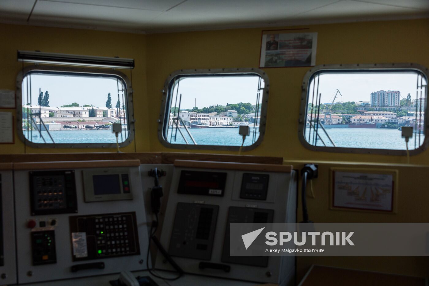 Vyshny Volochek corvette hoists St. Andrew's flag in Sevastopol
