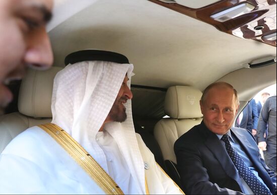 President Putin meets with Crown Prince of Abu Dhabi Mohammed Al Nahyan