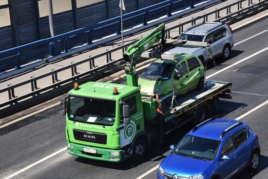 Tow truck