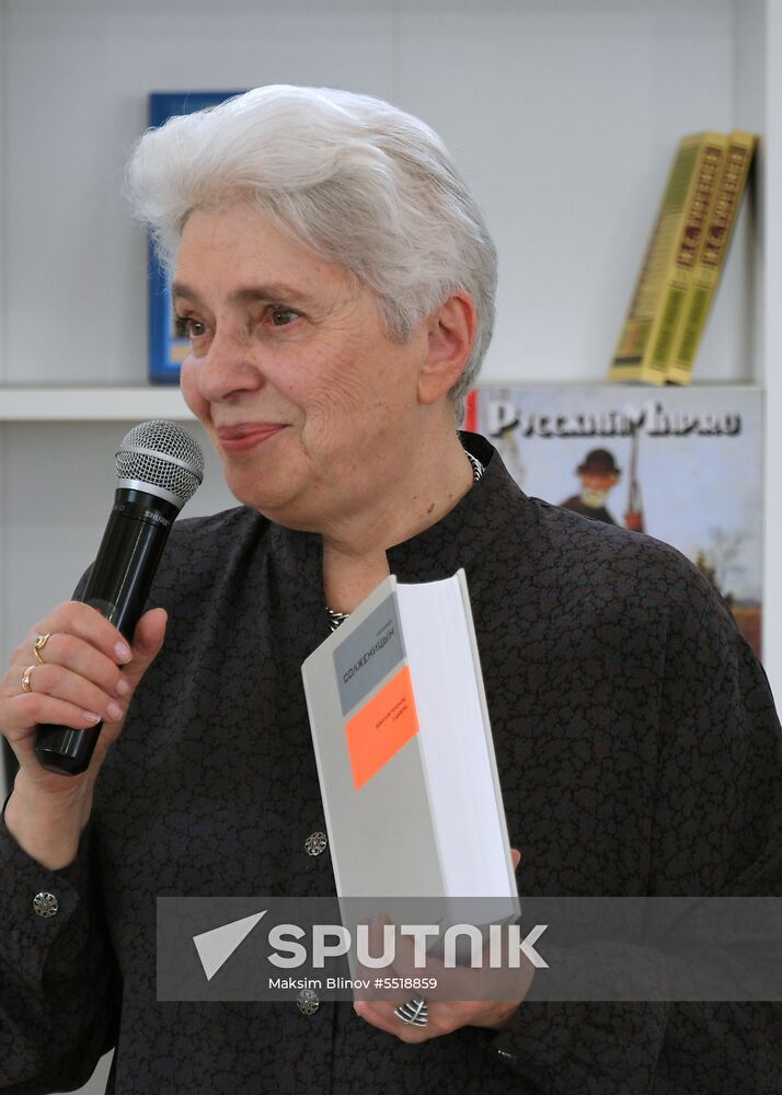 Red Square book festival. Day four