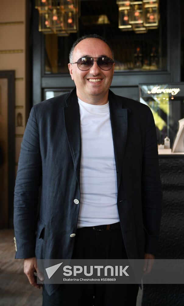 Hello magazine hosts brunch during Kinotavr film festival