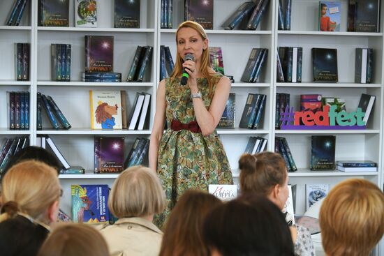 Red Square book festival. Day four