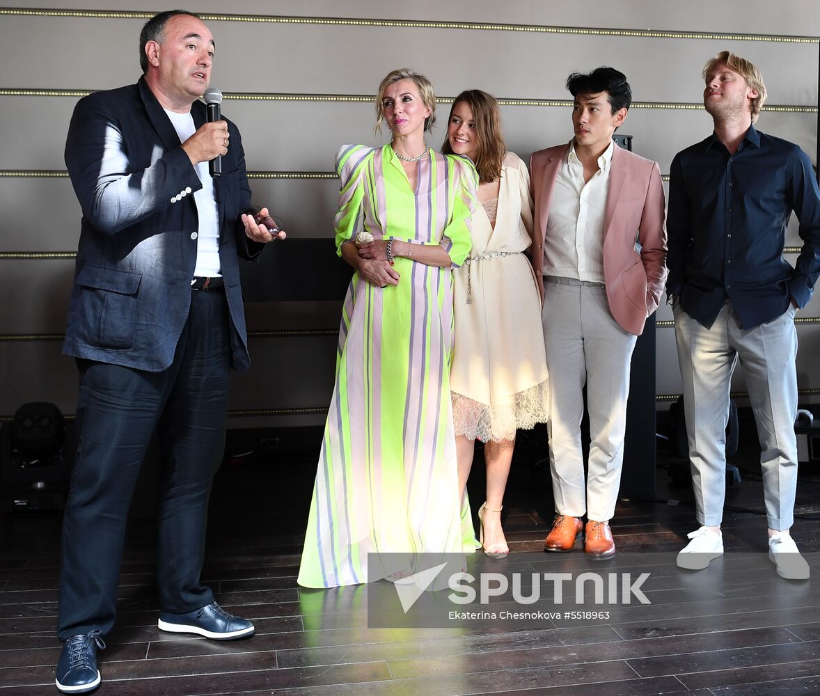 Hello magazine hosts brunch during Kinotavr film festival