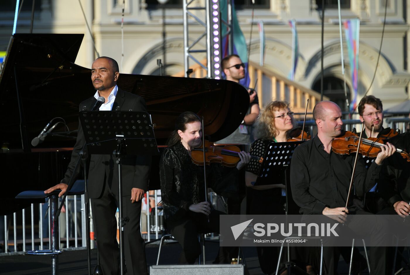 Red Square book festival. Day four