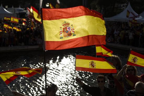 Protest in Madrid against change of government