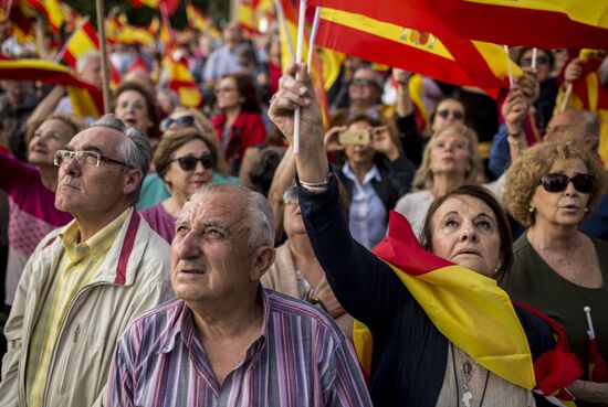Protest in Madrid against change of government