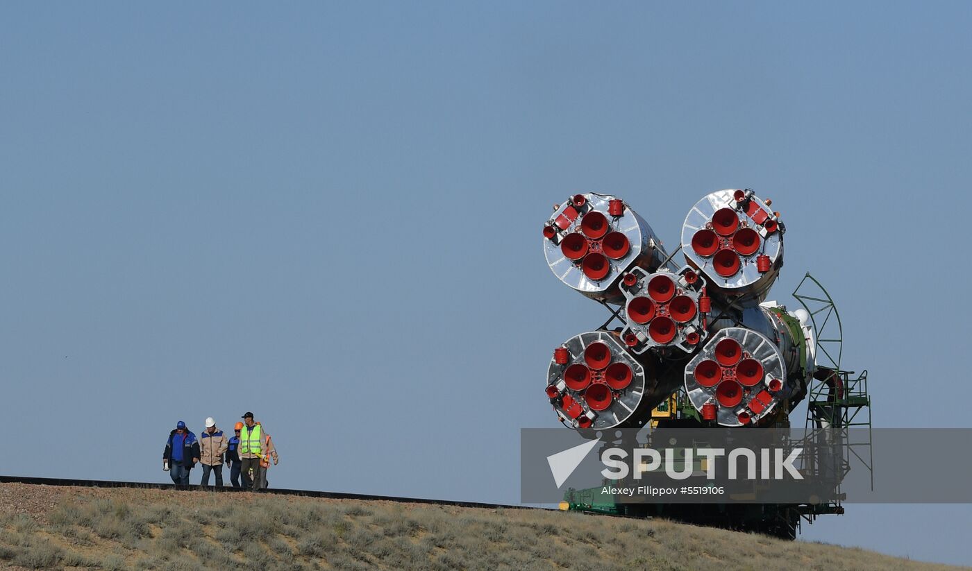 The Soyuz-FG launch vehicle with the Soyuz MS-09 manned spacecraft delivered to the Gagarinsky Launch Pad at the Baikonur launch site. Location: Kazakhstan, Baikonur. Author: Alexey Filippov/Sputnik. Soyuz-FG launch vehicle delivered to Baikonur launch site