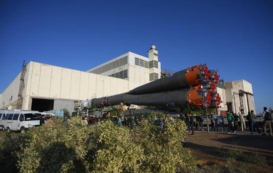 Soyuz-FG launch vehicle delivered to Baikonur launch site