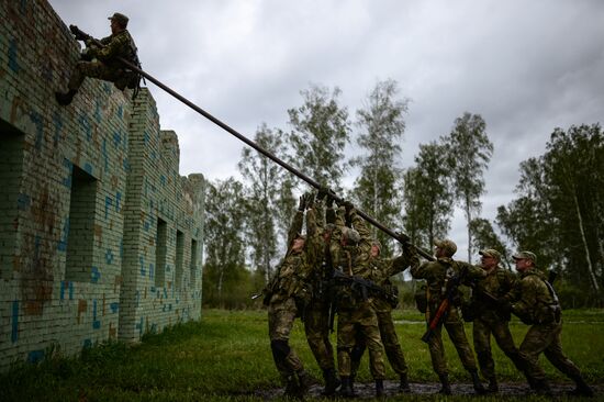 Combat Reconnaissance Excellence competition in Novosibirsk Region