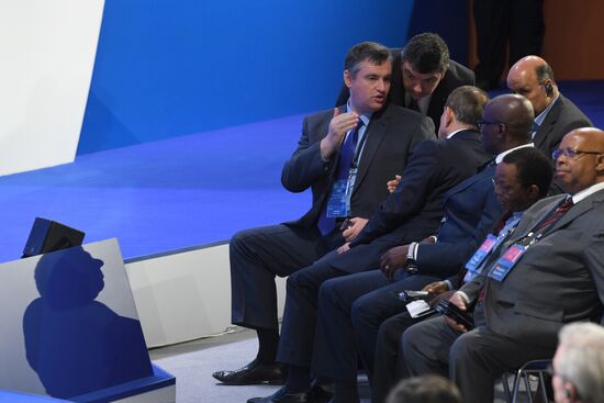 International Parliamentarism Forum
