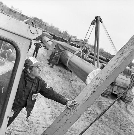 Construction of Soyuz gas pipeline