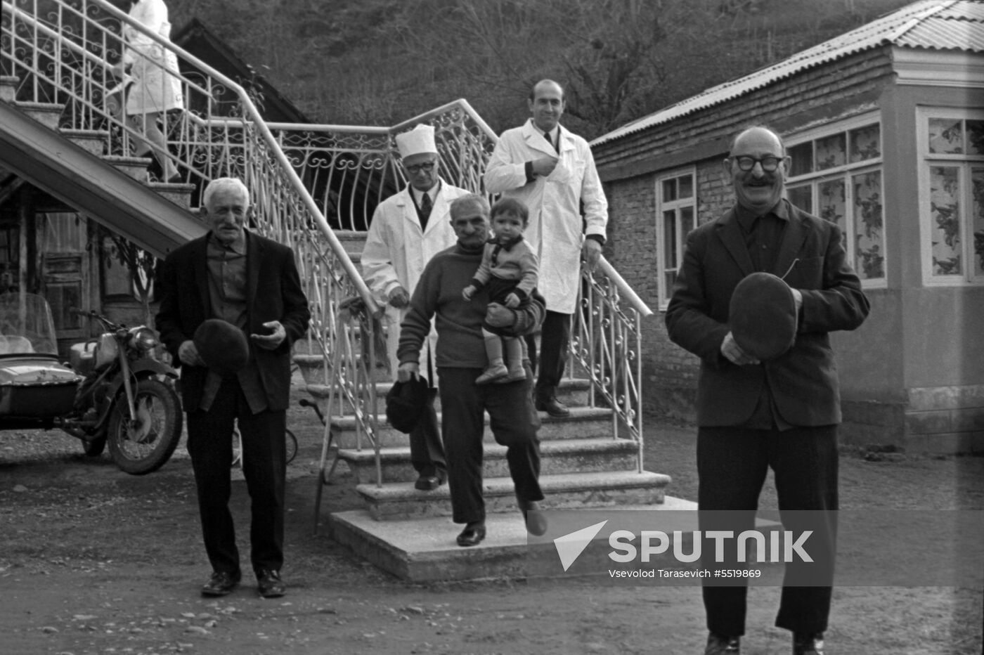 Gerontologist Grigory Sichinava and his long-living patients