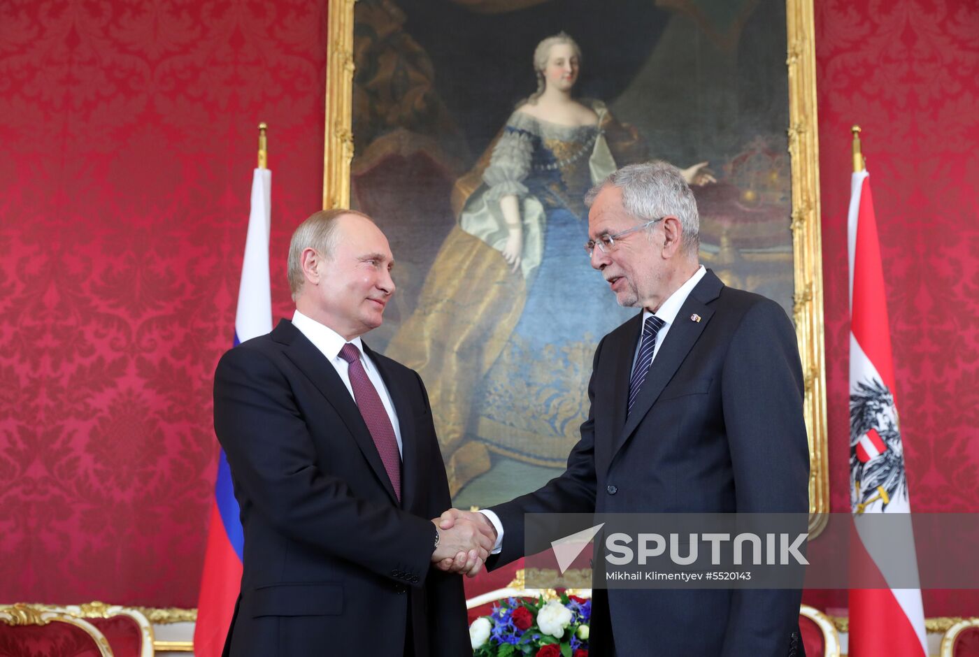 Vladimir Putin pays working visit to Austria