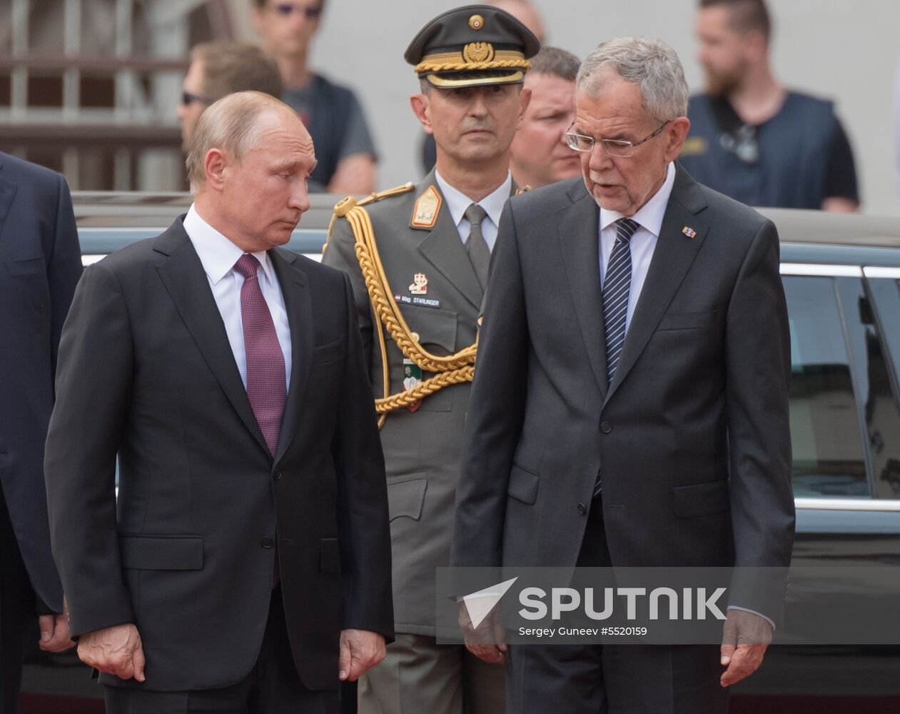 Vladimir Putin pays working visit to Austria