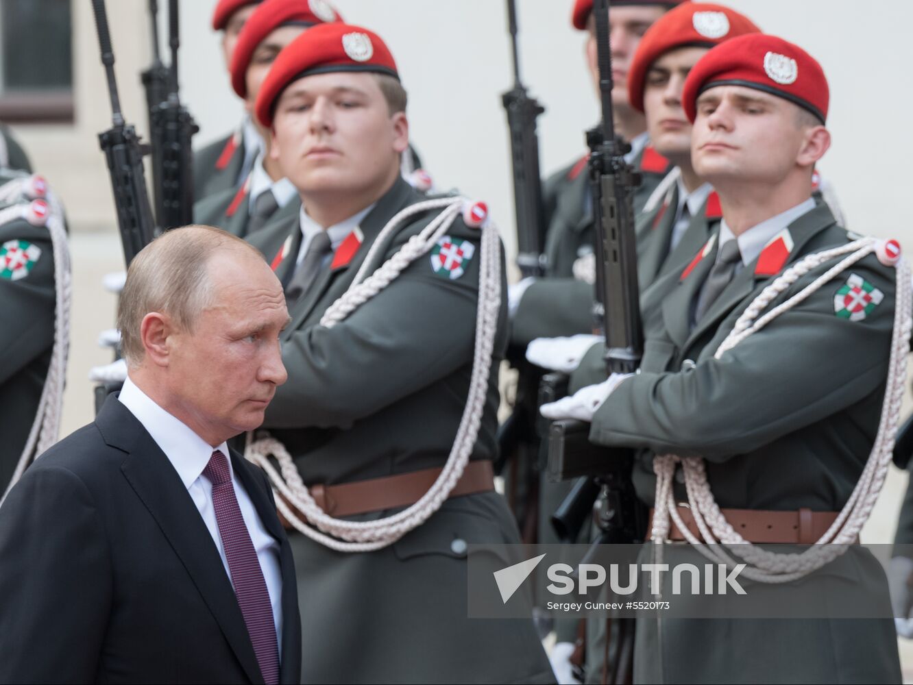 Vladimir Putin pays working visit to Austria