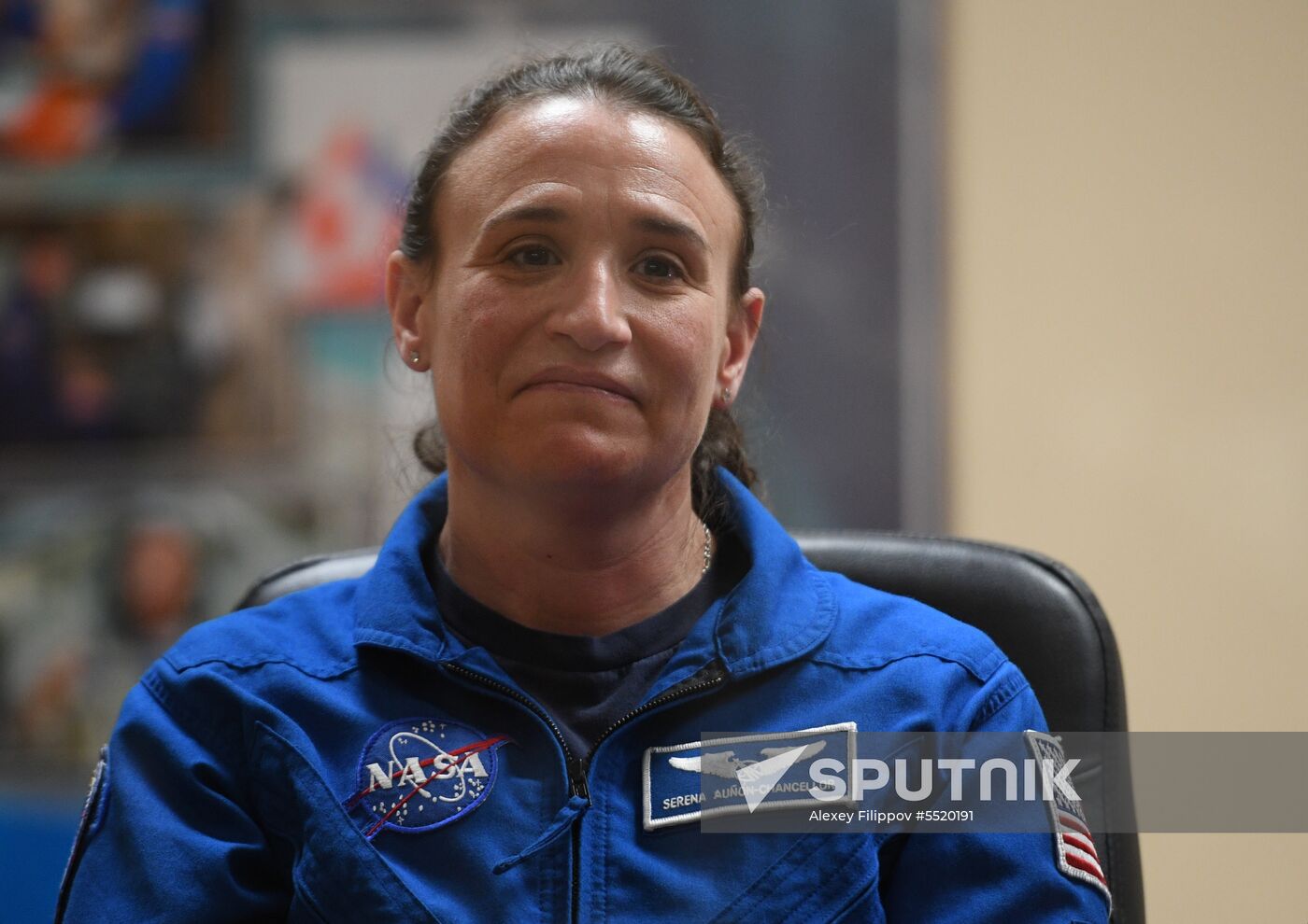 News conference with ISS-56/57 main and backup crews