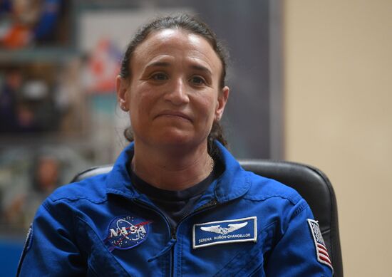 News conference with ISS-56/57 main and backup crews