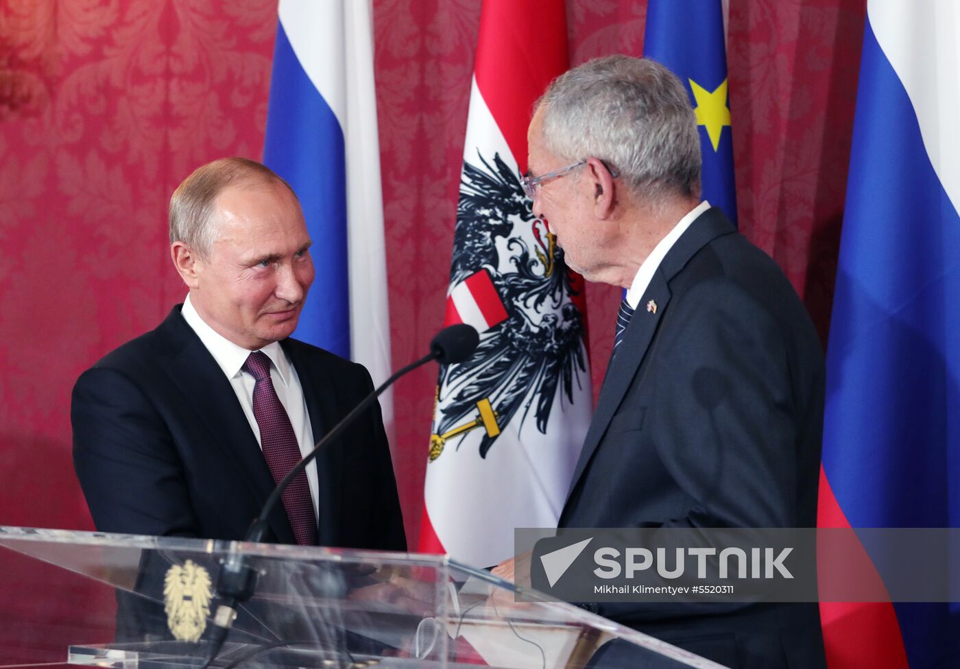 Vladimir Putin pays working visit to Austria