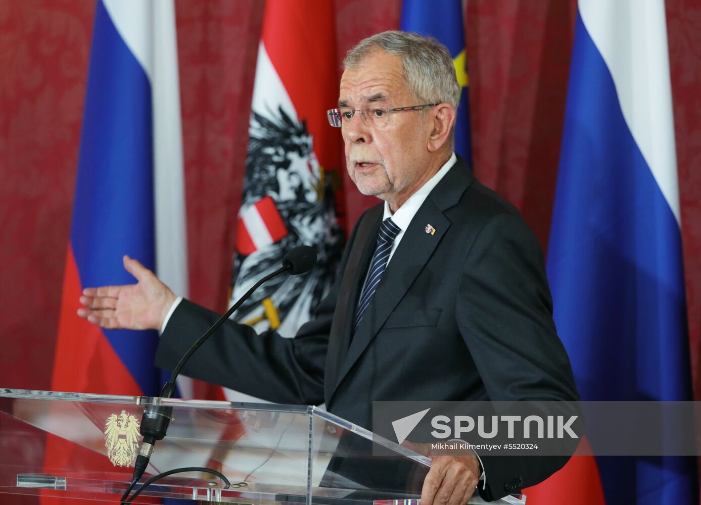 Vladimir Putin pays working visit to Austria