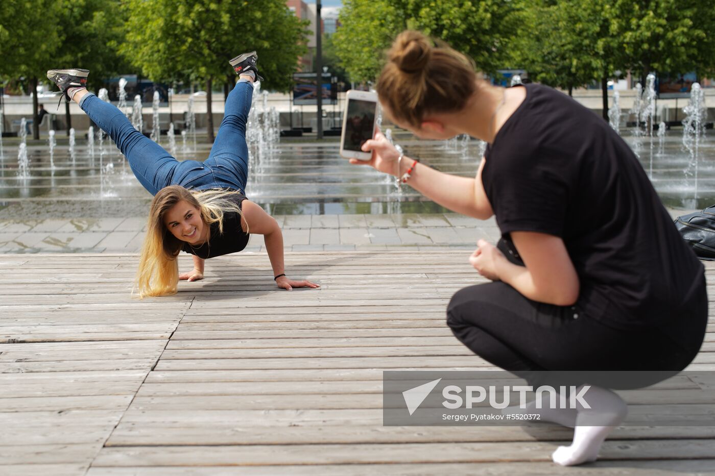People relax at Museon arts park in Moscow