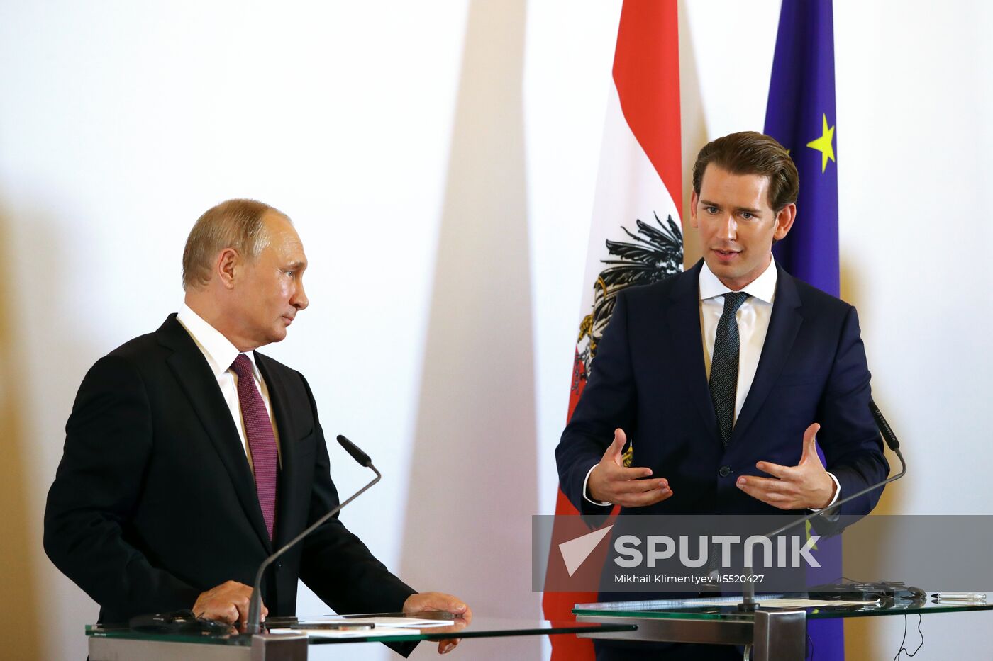 Vladimir Putin pays working visit to Austria