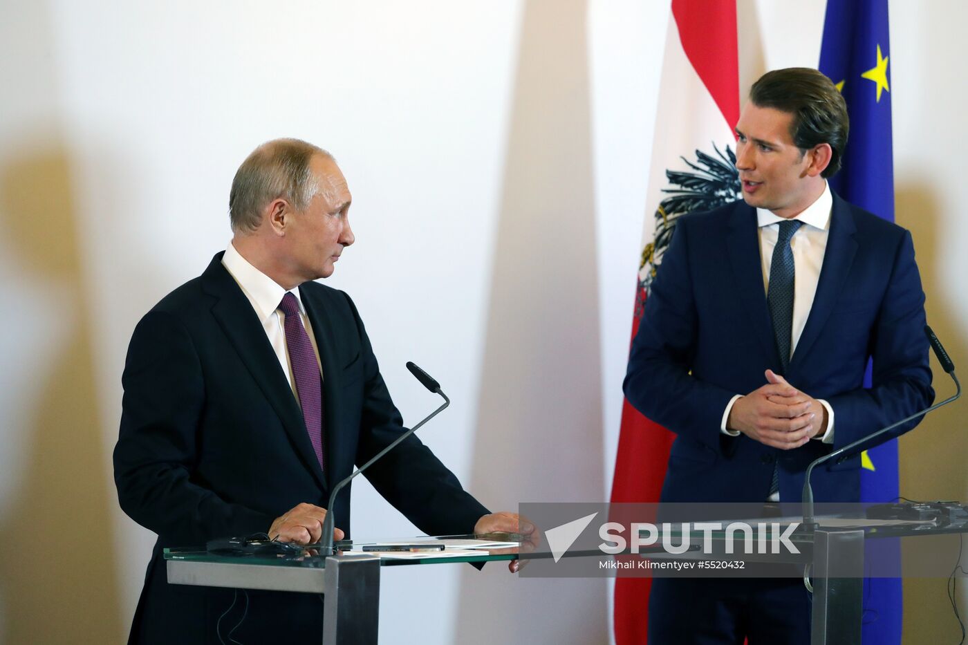 Vladimir Putin pays working visit to Austria