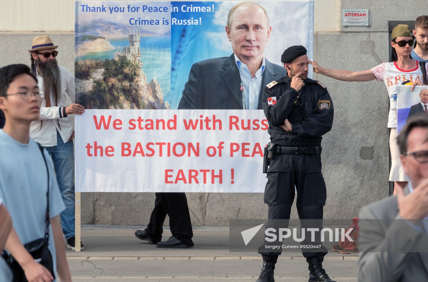 Vladimir Putin pays working visit to Austria