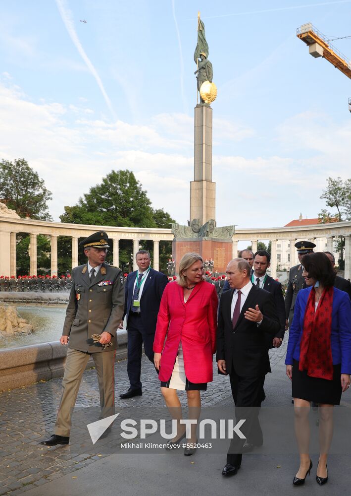 Vladimir Putin pays working visit to Austria