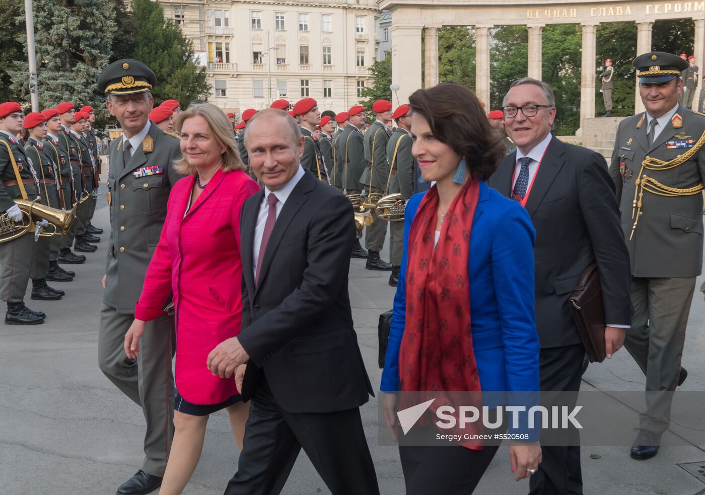 Vladimir Putin pays working visit to Austria