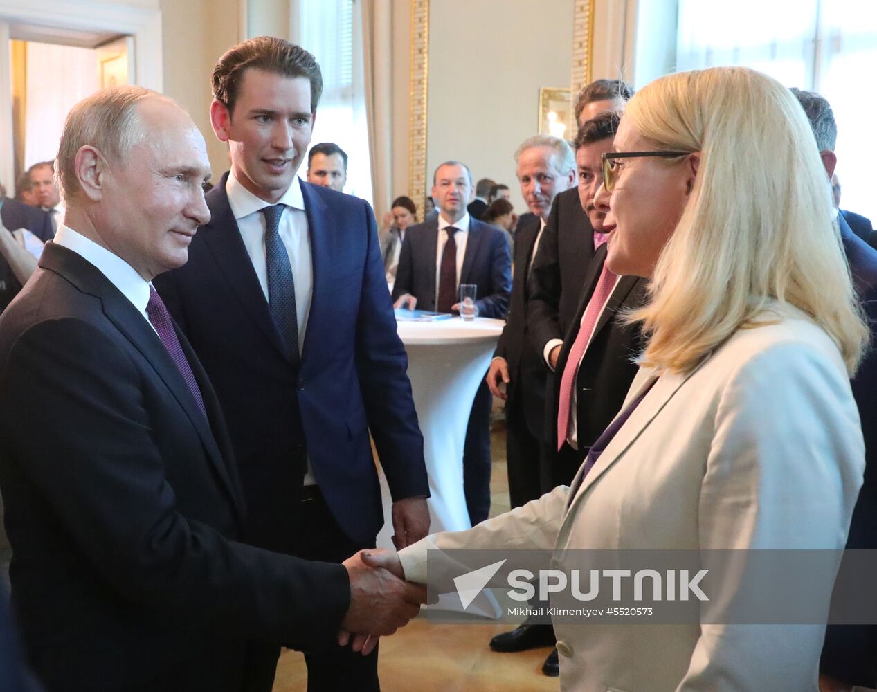 Vladimir Putin pays working visit to Austria