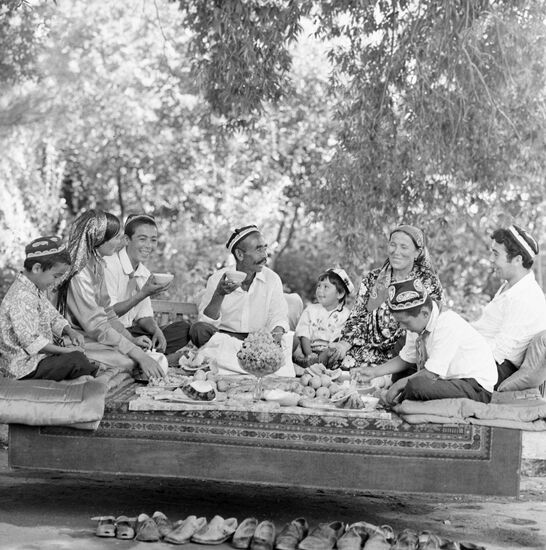 Uzbek family