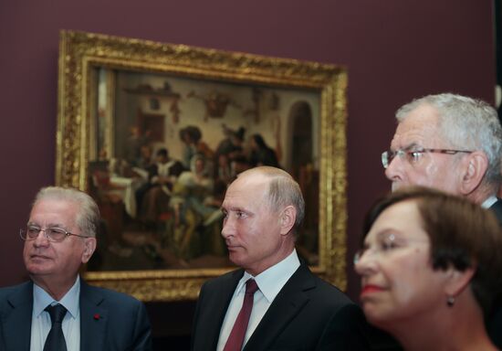 Vladimir Putin pays working visit to Austria