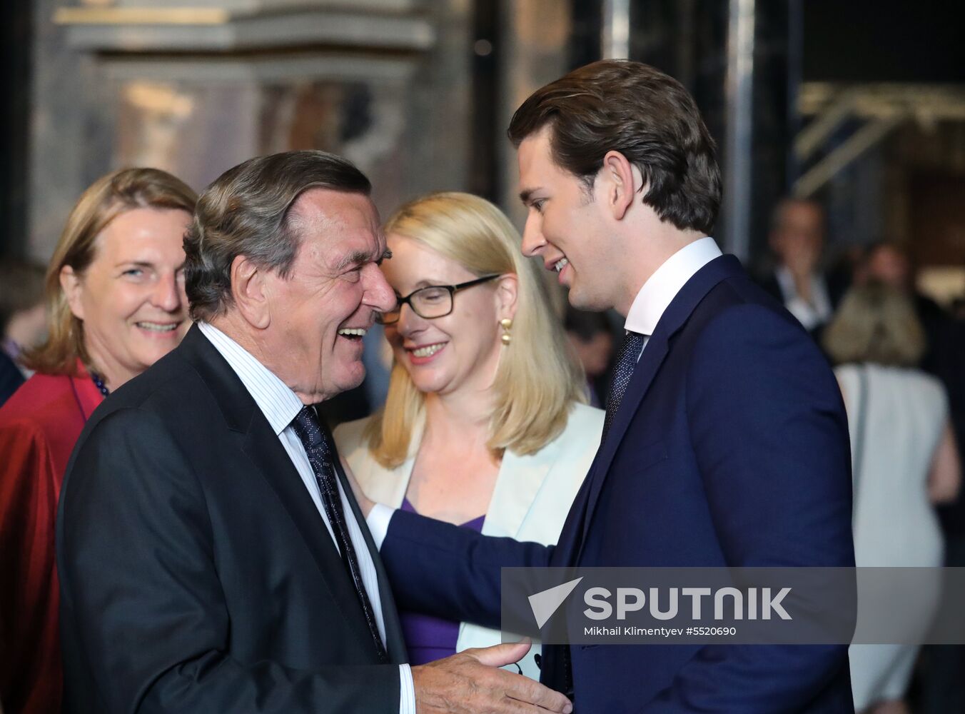 Vladimir Putin pays working visit to Austria