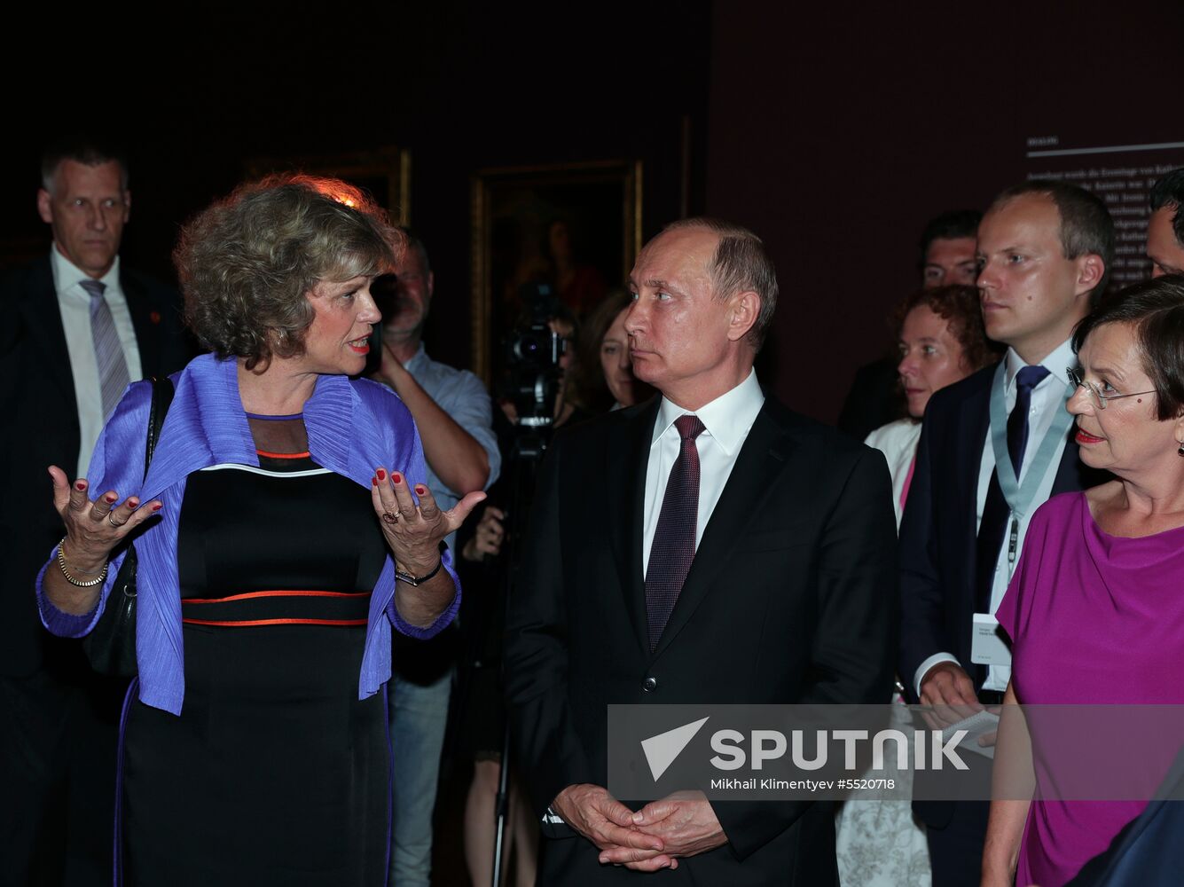 Vladimir Putin pays working visit to Austria