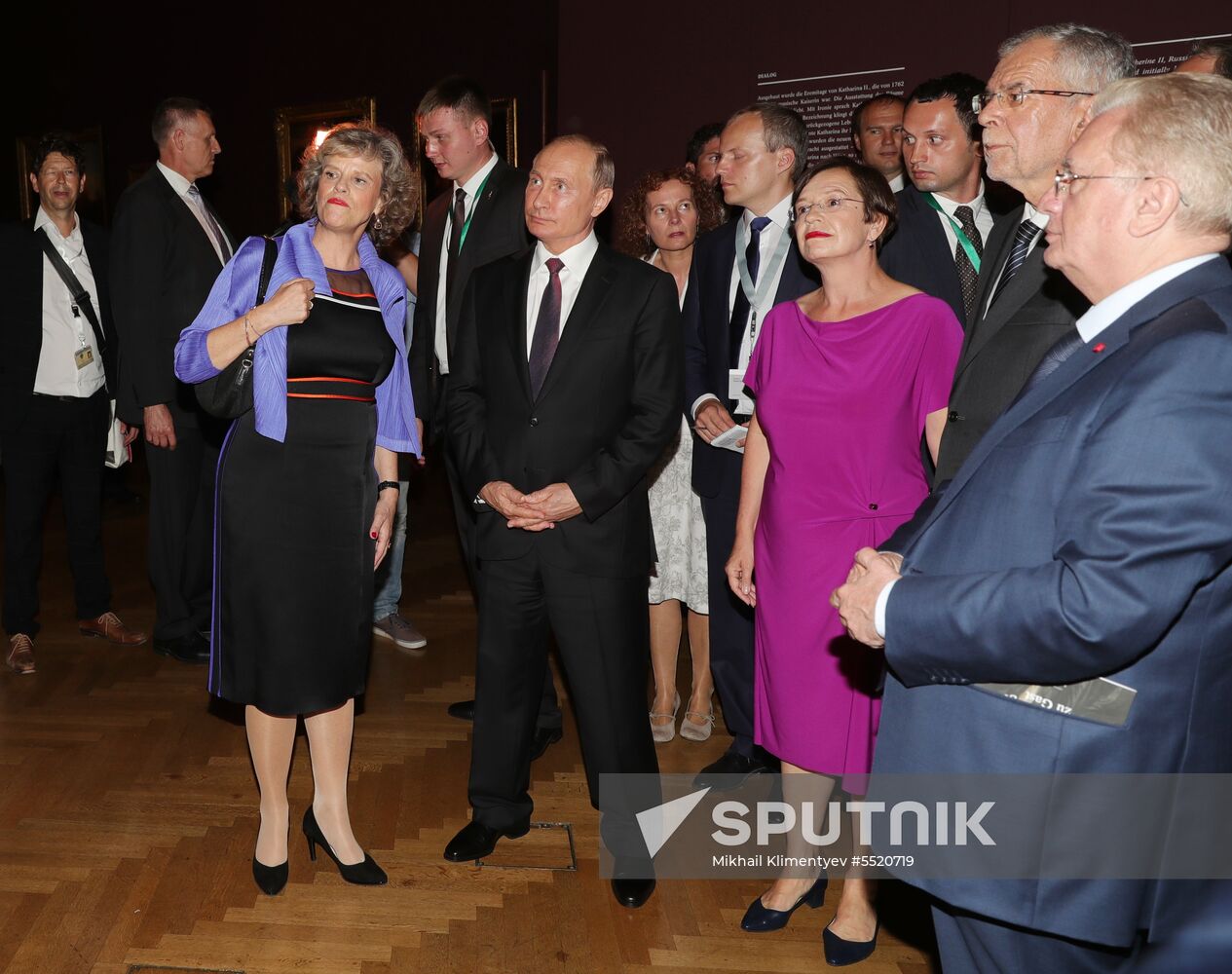 Vladimir Putin pays working visit to Austria