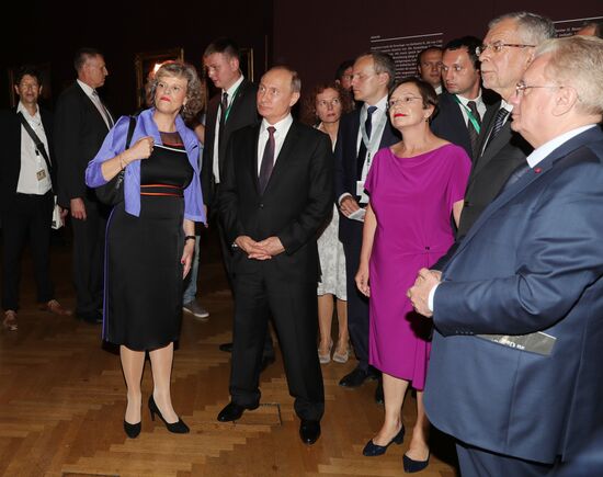 Vladimir Putin pays working visit to Austria