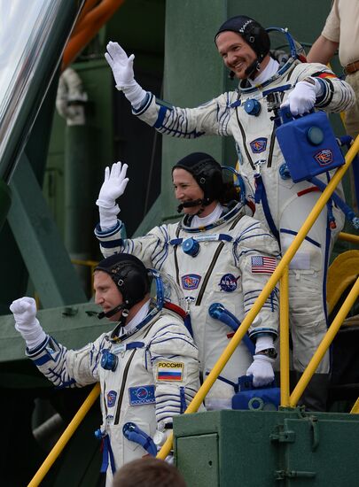 Launch of Soyuz MS-09 manned spacecraft with members of extended ISS Expedition 56/57