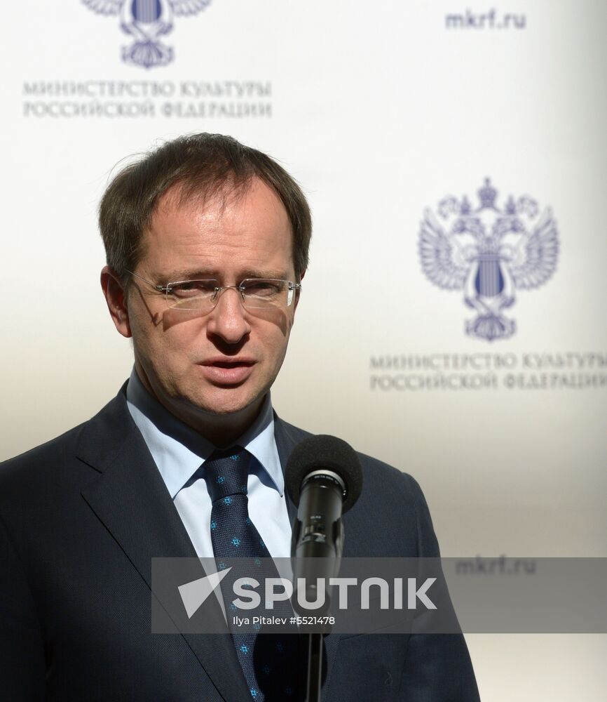 Awarding culture and arts workers